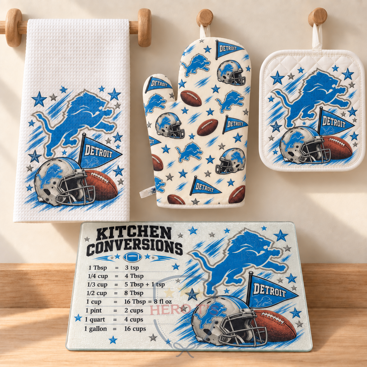 Detroit Lions kitchen set — towel, oven mitt, pot holder, and matching cutting board